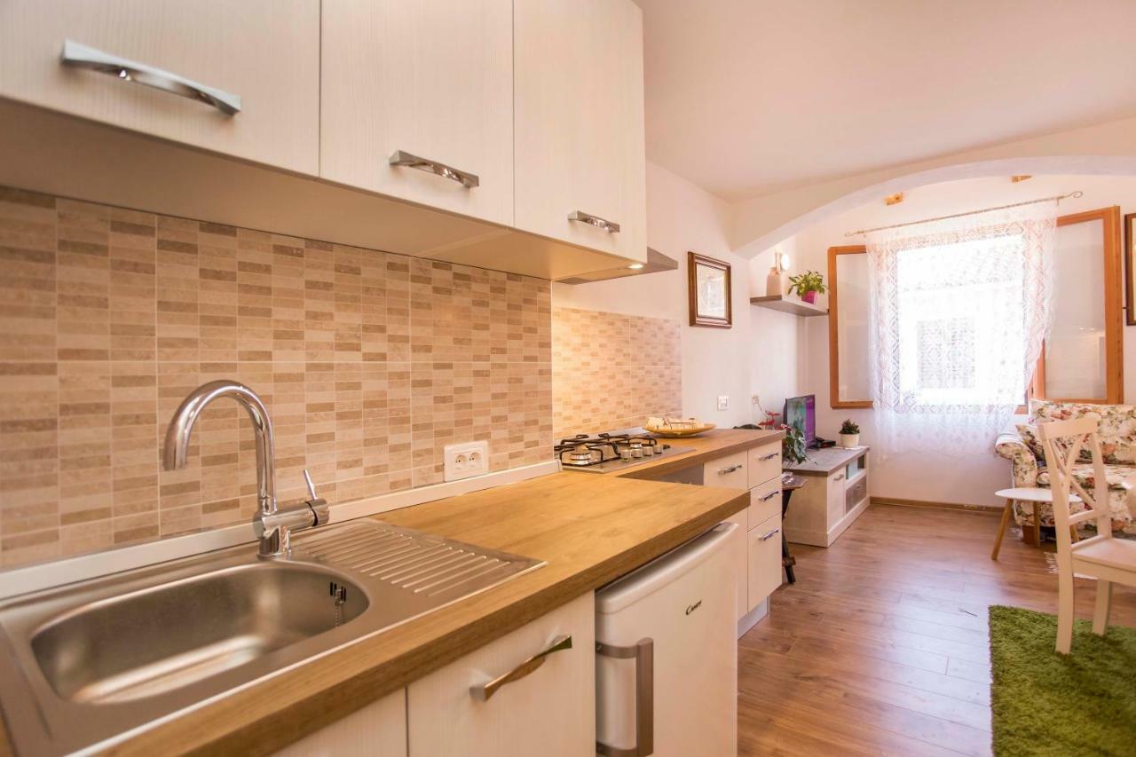 Apartment Premsai Ровинь Экстерьер фото